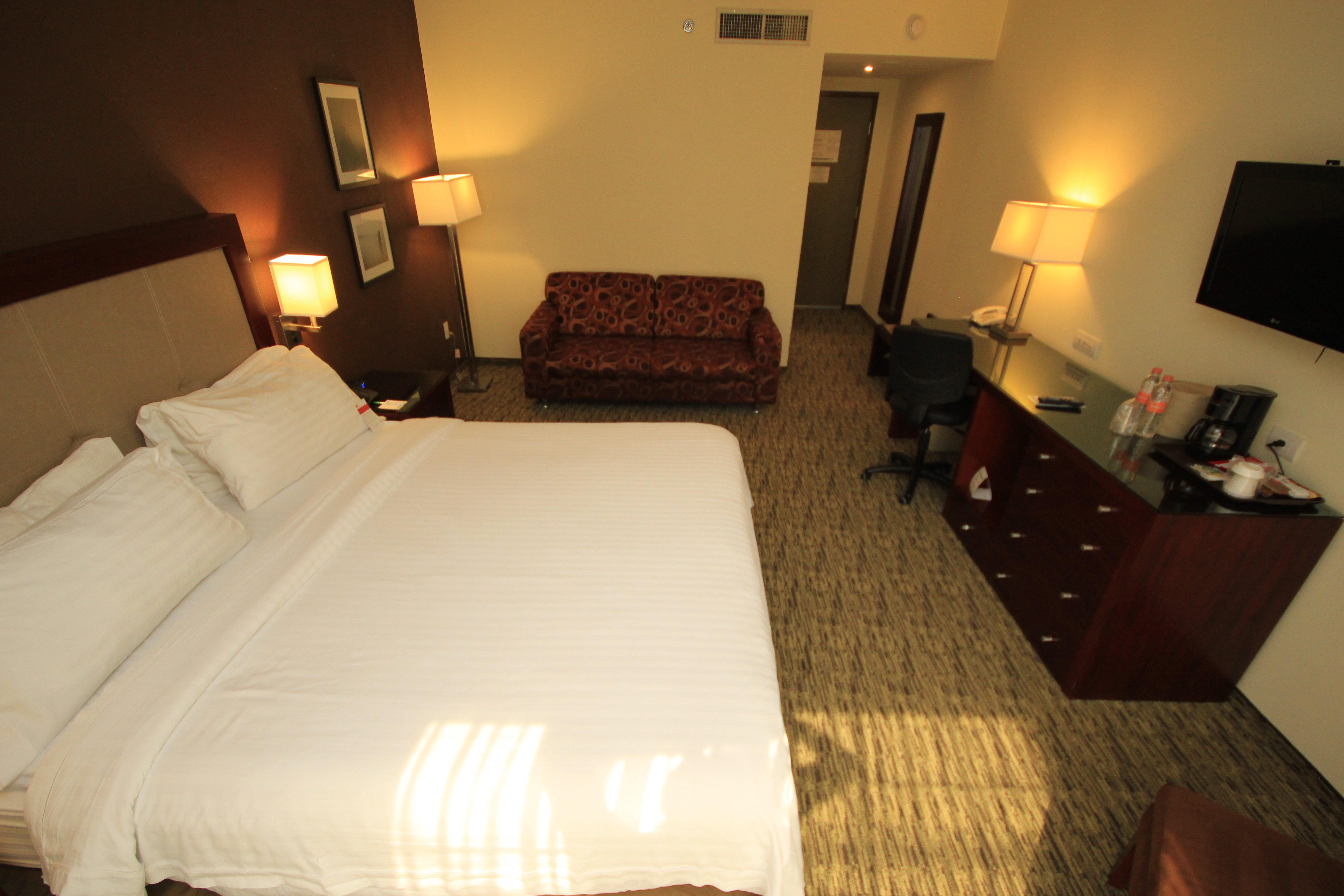 Holiday Inn Leon By Ihg Bagian luar foto