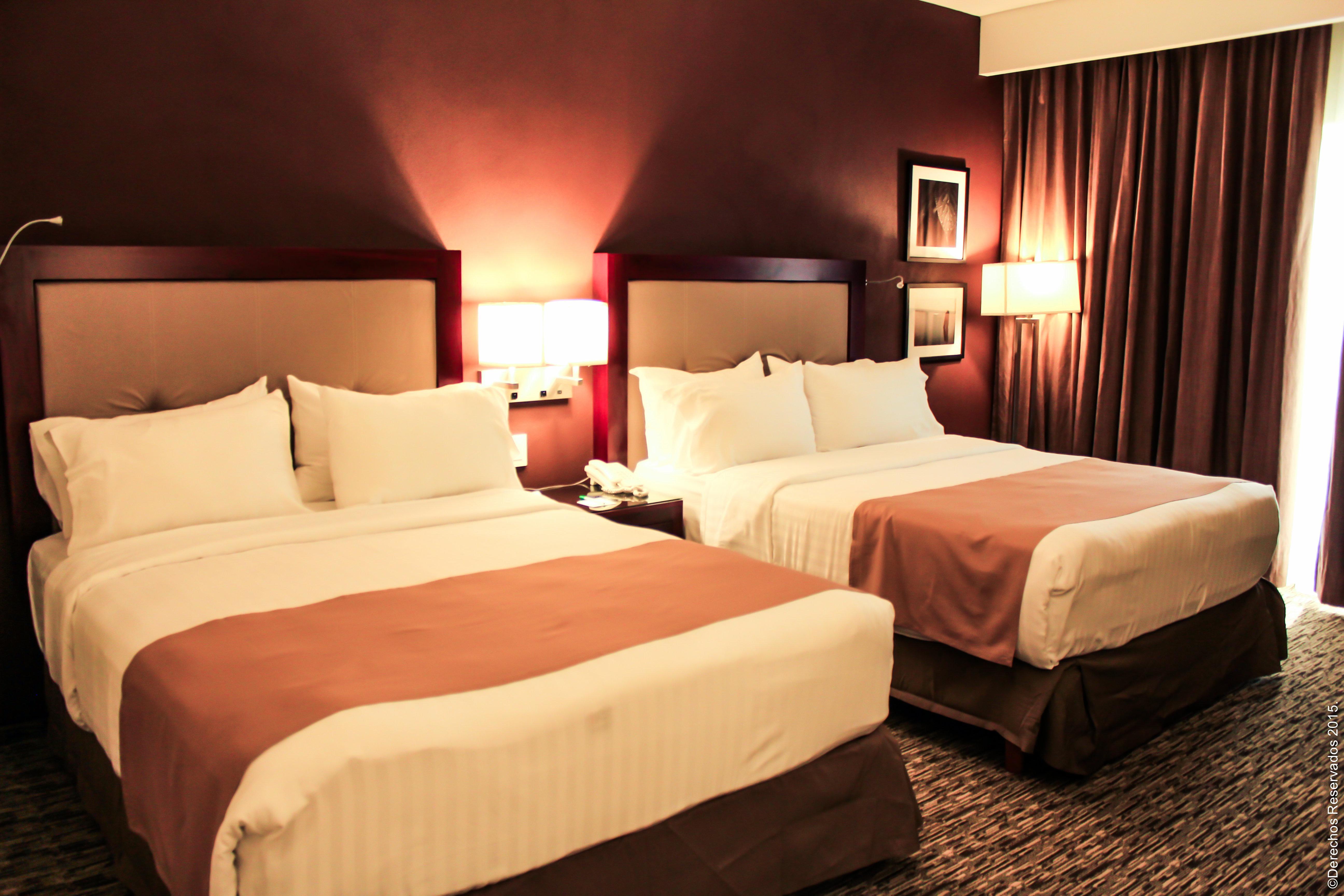 Holiday Inn Leon By Ihg Bagian luar foto