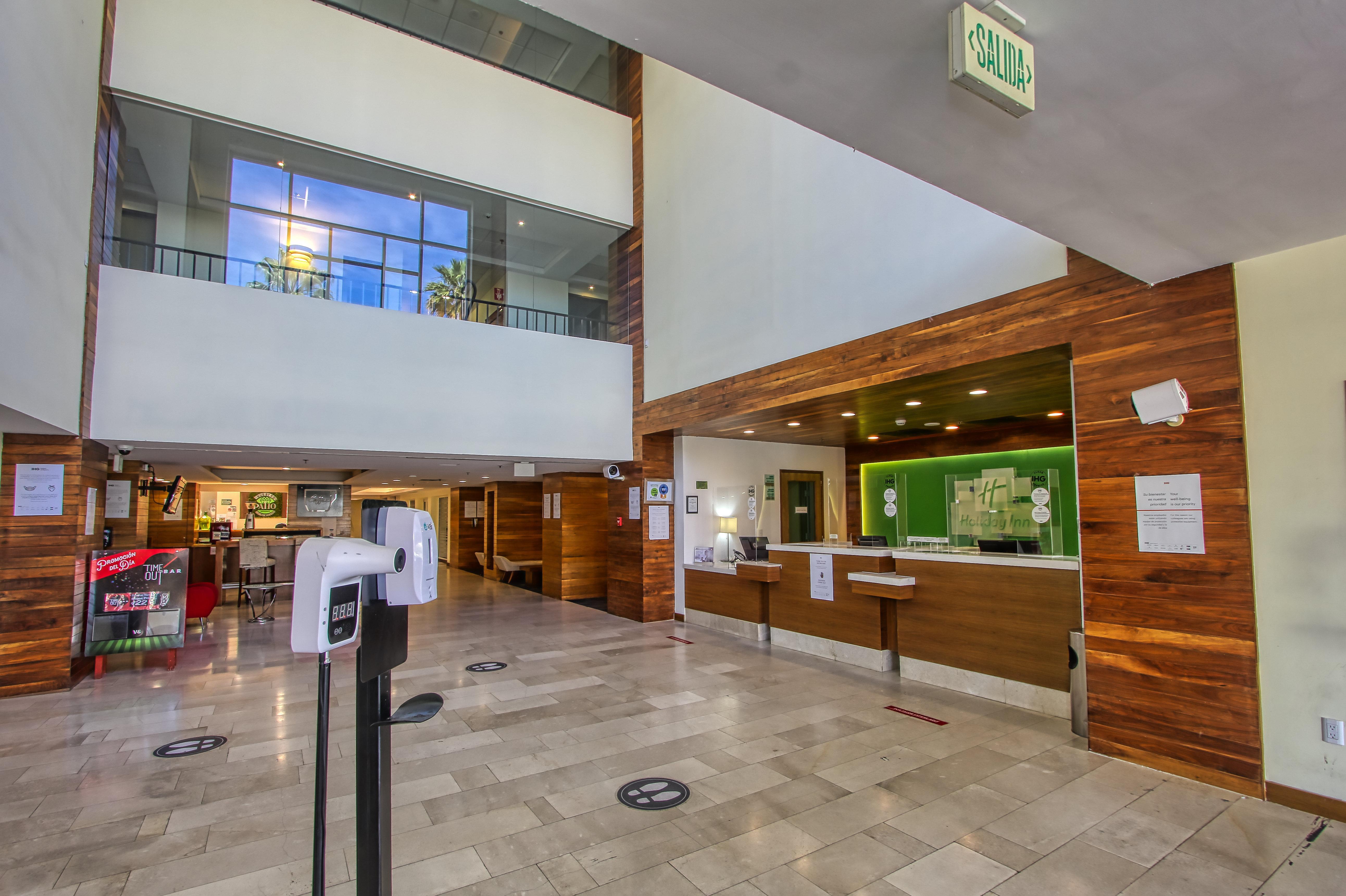 Holiday Inn Leon By Ihg Bagian luar foto
